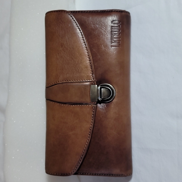 Leteulo Handbags - Leteulo Brown Leather Trifold Clutch Wallet